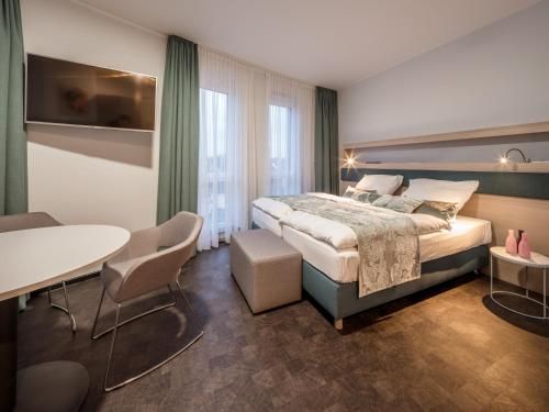 Hotel Photo 11