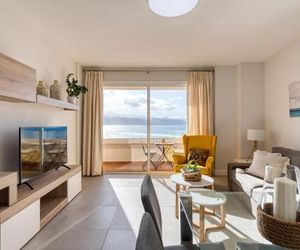 BRIGHT BEACHFRONT APARTMENT by Living Las Canteras Gran Canaria Island Spain