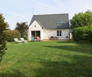 Holiday Home Les Embruns (RHU100) Sarzeau France