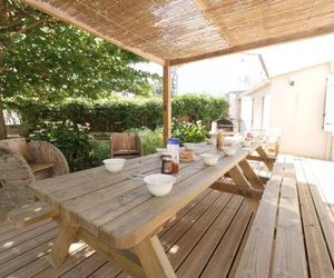 Ensemble, dans une maison avec jardin près de la mer Bretignolles France