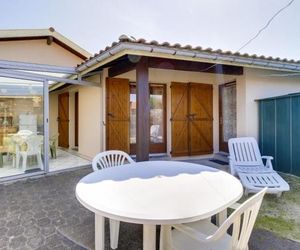 HOUSE 4 personnes Biscarrosse-Plage maison mitoyenne T2 mezzanine à proximité des plages - 4 personnes. Biscarrosse-Plage France