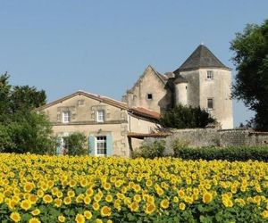 Gite du Château de Pernan Fleac France