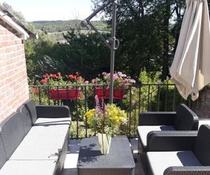 Lescale Arquaise, la maison au jardin fleuri Arques France