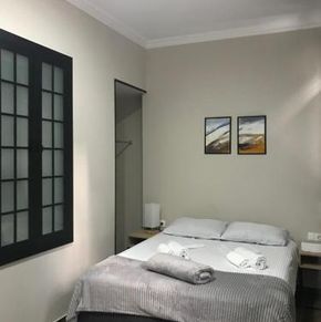 NearBy Hotel