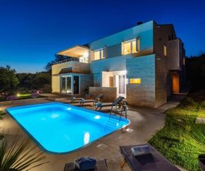 Amazing home in Posedarje w/ Outdoor swimming pool and 4 Bedrooms Posedarje Croatia