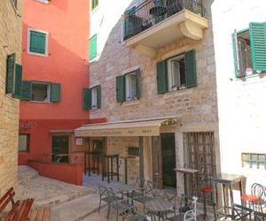 Apartments by the sea Makarska - 17903 Makarska Croatia