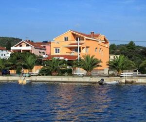 Apartments Sea view Kukljica Croatia