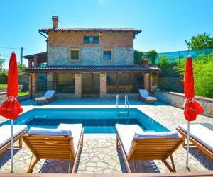 Holiday Home Natura (OPA150) Icici Croatia