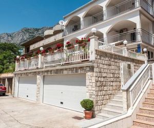 Apartments RO Gradac Croatia