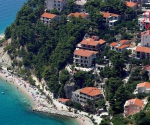 Apartments and rooms Led Brela Croatia