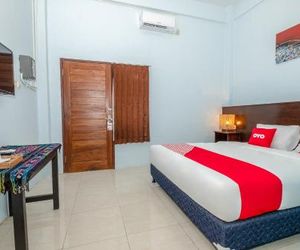 OYO 2450 Hening Homestay Mataram Indonesia