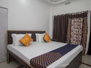 Hotel pic OYO 47720 Prince Guest House