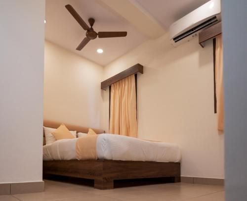 Hotel Sharda Residency