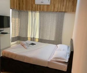 Comfortable & Relaxing Stay In Bandra East Mumbai India