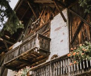 Bäcksteinerhof Merano Italy