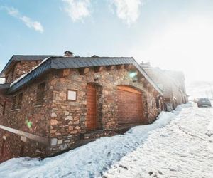 Unique Chalet right on the slopes with view and PK El Pas De La Casa Andorra