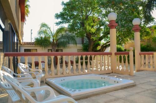 Hotel Photo 9