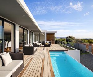 Luxurious 4 Bedrooms Waterline Villa Noordhoek South Africa