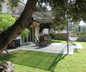 The Cerulean Villa. The Concord of Blue and Green! Moussata Greece