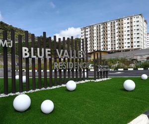 Luvlee Homestay 2 at Blue Valley Residence Kampung Kuala Terla Malaysia
