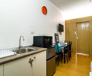 GR4 Grace Residences Deluxe Netfix WIFI Suite Makati City Philippines
