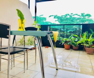 Condo Staycation 20mins to Airport Makati City Philippines