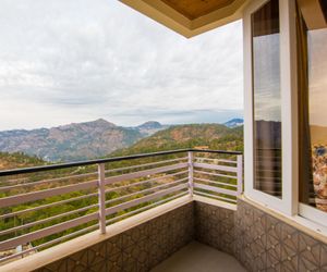 LivingStone | Mountain Retreat | Premium Plus Room Chail India