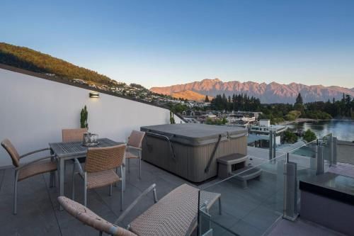 Shotover Penthouse & Spa by Staysouth