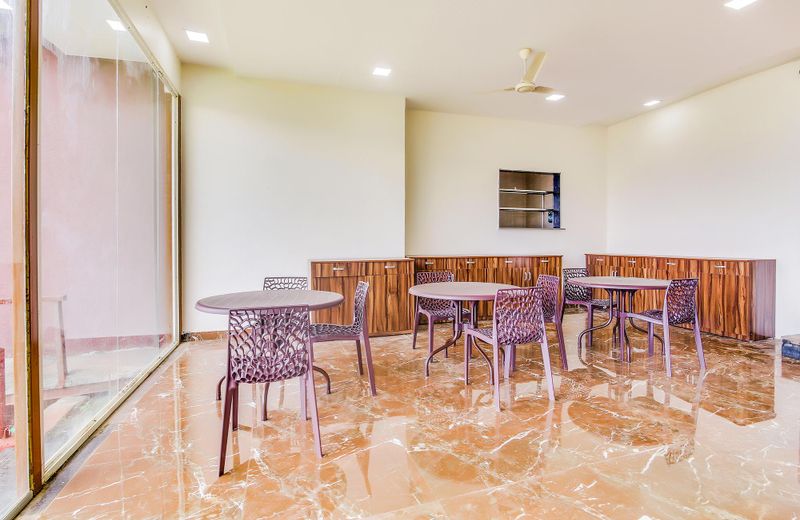 FabHotel S Ramada Hills