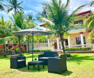 Very Affordable beach house, BEACH FRONT VILLA Bohol Philippines
