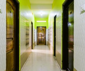 SPOT ON 63771 Hotel Puri Dham Puri India