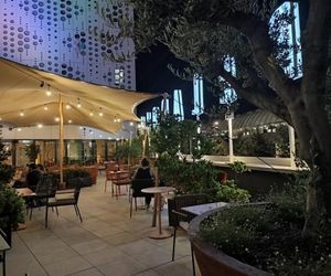 Golden Tulip Montpellier Centre Belaroia Montpellier France