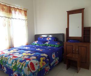 Family 3 Bedrooms 6 Pax near BNS Batu Indonesia