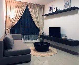 Cosy And Private 1 Bedroom Near Central I-City Shah Alam Malaysia