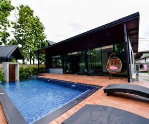 Hot spring Gardenscape pool villa / 2BR Ban Mae Pong Thailand