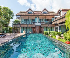 Sunshine Pool Villa 5BR Sleeps 16 w/ Breakfast Hang Dong Thailand