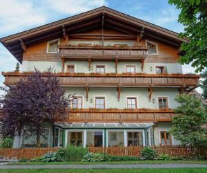 Mörtbauerhof & Haus Frühauf Seeboden Austria