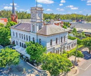 Clocktower Suites Echuca Australia