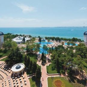 NearBy Hotel