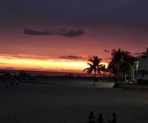 APARTAMENTO PRAIA GRANDE-CANTO DO FORTE- LADO PRAIA WI-FI NETFLIX e ESTACIONAMENTO Praia Grande Brazil