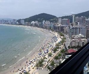Meia Praia Suíte Casal Itapema Brazil