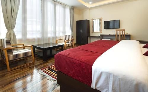 Hotel Photo 23