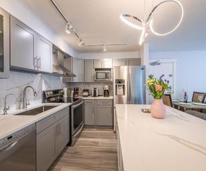 WindTower Resort - Luxurious 1 Bedroom Suite Canmore Canada