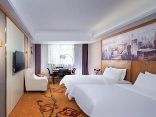 Фото отеля Vienna 3 Best Hotel (Ganzhou shangyou store)