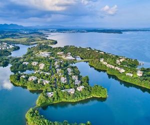 Lushan West Sea Resort, Curio Collection by Hilton Jiujiang China