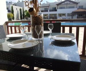 E3 Vanessa - Luxury Studio apartment Peyia Cyprus