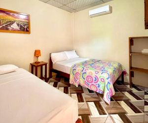 Hostal Laurita Montanita Ecuador