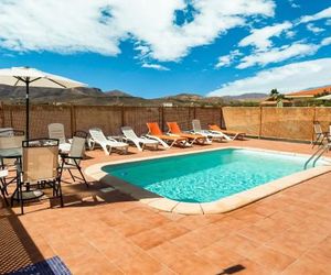 Cozy Farmhouse in Tuineje with Private Swimming Pool Tarajalejo Spain