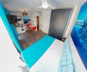 Estudio con balcones 2ºA playa76 Torremolinos Spain