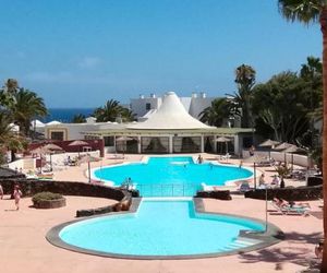 NEW MODERN STUDIO - SEAFRONT POOL COMPLEX Costa Teguise Spain